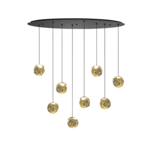 Entdecken Sie die Pendelleuchte - Bubble mini 8er: ein moderner Kronleuchter mit einem eleganten schwarzen runden Sockel mit acht Lichtern. Jedes ist in einer goldfarbenen, transparenten Kugel eingeschlossen, die in unterschiedlichen Höhen aufgehängt ist und so für einen eleganten Look sorgt.