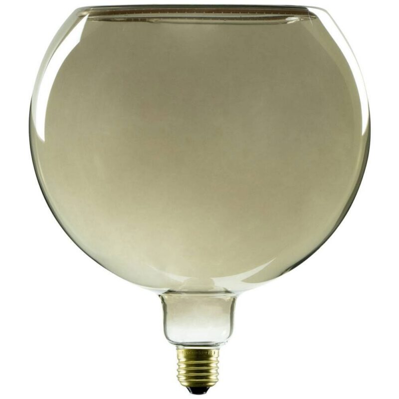Das Leuchtmittel - Floatlight Globe 6W dimmbar rauch Ø20cm von Licht Factory ist eine große, runde Glühbirne mit Edison-Sockel und leicht getöntem Glas, die einen unbeleuchteten Glühfaden zeigt. Ihr Design ist modern und minimalistisch.