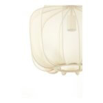 Nahaufnahme der Pendelleuchte - Noemi beige, die ein modernes Design mit weichen, fließenden Schleifen aufweist, die an Stoff erinnern. Ihr abstraktes, skulpturales Erscheinungsbild hebt sich von einem schlichten weißen Hintergrund ab.