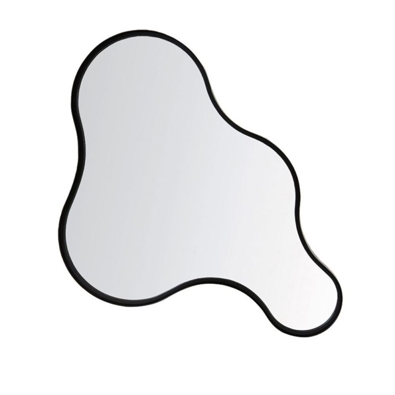Der Wandspiegel - Curves (L) besticht durch einen eleganten schwarzen Rahmen und einen unregelmäßigen, organischen Umriss. Seine asymmetrische Form ähnelt einem frei geformten Klecks oder Wassertropfen und verleiht jedem Raum eine künstlerische Note. Der Wandspiegel - Curves (L) besticht durch einen eleganten schwarzen Rahmen und einen unregelmäßigen, organischen Umriss. Seine asymmetrische Form ähnelt einem frei geformten Klecks oder Wassertropfen und verleiht jedem Raum eine künstlerische Note.