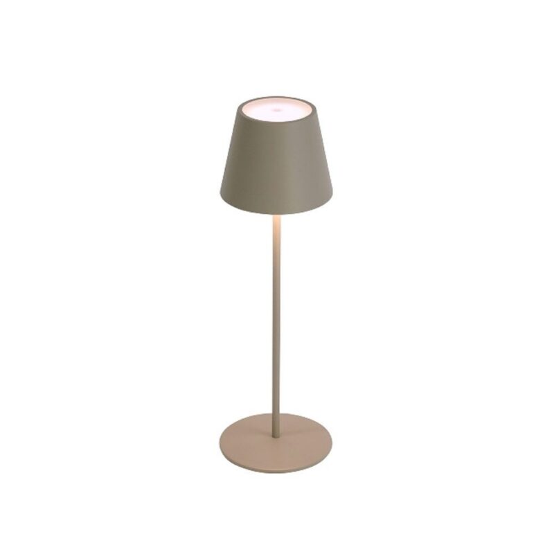 Die Akku LED Tischleuchte - Colorful RGB ist eine minimalistische Lampe mit zylindrischem Sockel und konischem Lampenschirm. Dieses beige, moderne Design strahlt ein sanftes Licht aus, ideal für moderne Innenräume.