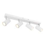 Der Deckenstrahler - Dari 4er ist eine moderne weiße Deckenschienenleuchte mit vier einzigartig abgewinkelten, verstellbaren zylindrischen Strahlern. Die rechteckige Fassung wird auf flachen Oberflächen montiert und bietet ein schlankes und minimalistisches Design.