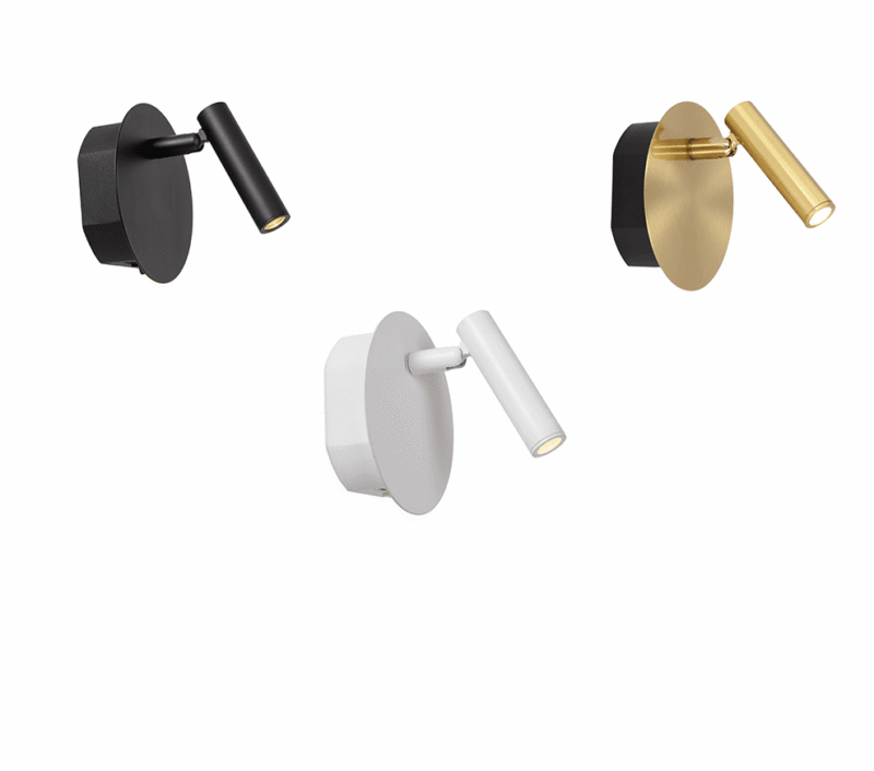 Drei wandmontierte zylindrische Leuchten in mattschwarz, mattweiß und mattgold auf einem schlanken Sockel erinnern an den Akku-Bettlampe-NoctaLite-Stil. Ihr minimalistisches Design erzeugt eine gemütliche diagonale Anzeige für kabelloses Lesevergnügen und Komfort im Schlafzimmer.