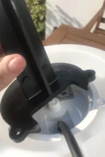 Erdspieß für die außenkuheln um sie im Boden zu fixieren