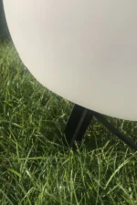 Erdspieß im Boden fixiert