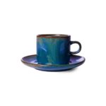 Tasse aus Keramik in einem Meeres blau ton mit Untertasse