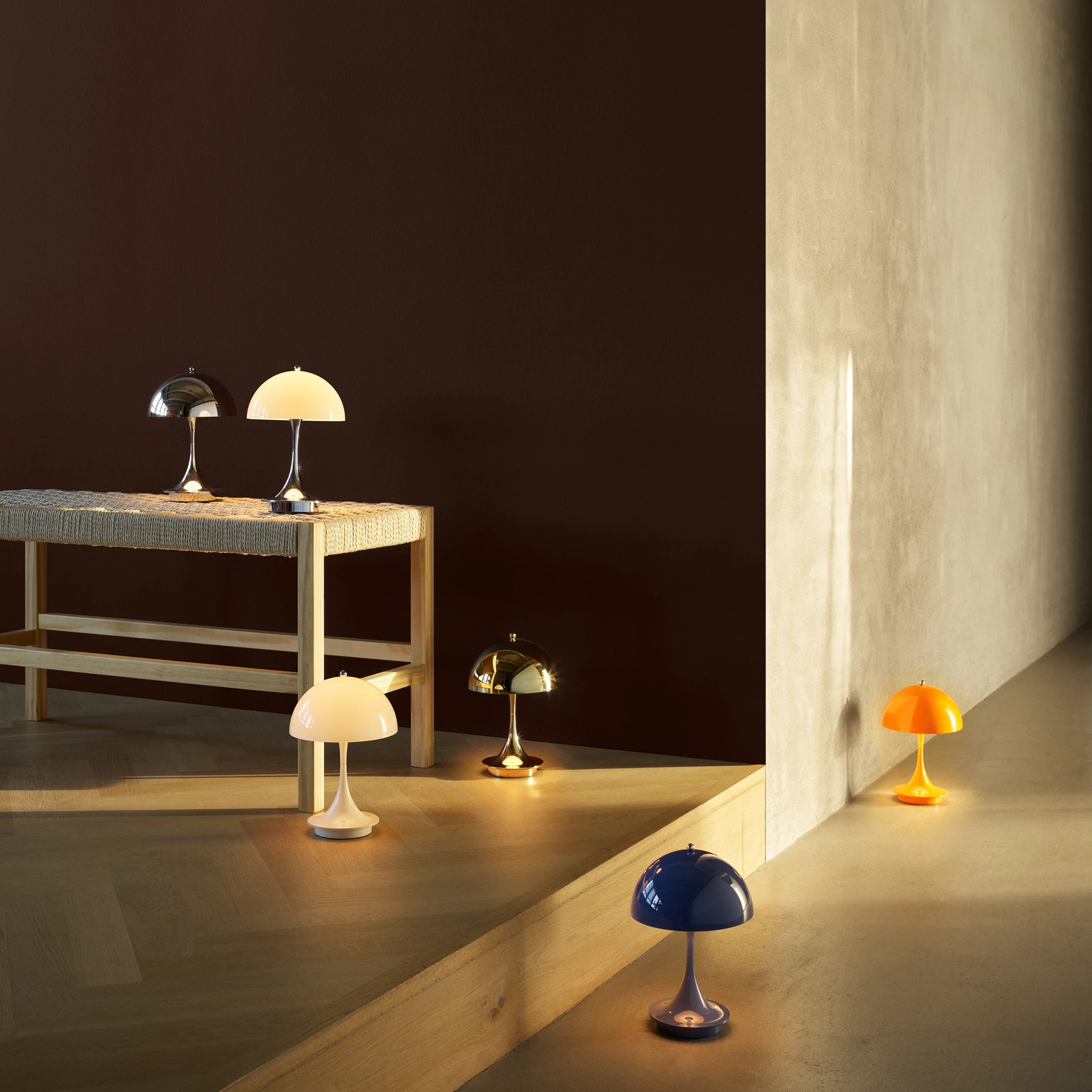 62558_62558_AW24-Panthella160Portable-V3-Interior-178126-ON.png